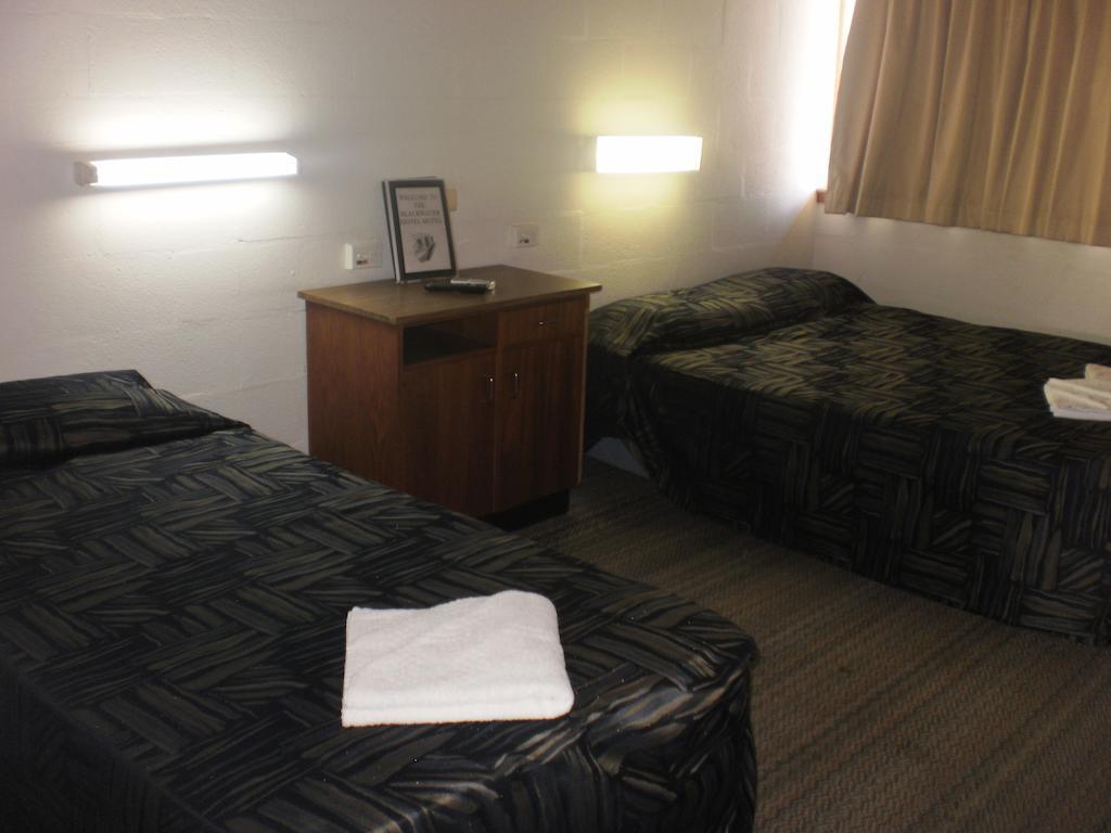 Blackwater Hotel Motel Rom bilde